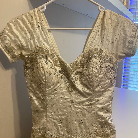 White Prom Dress - Picture 4 of 5